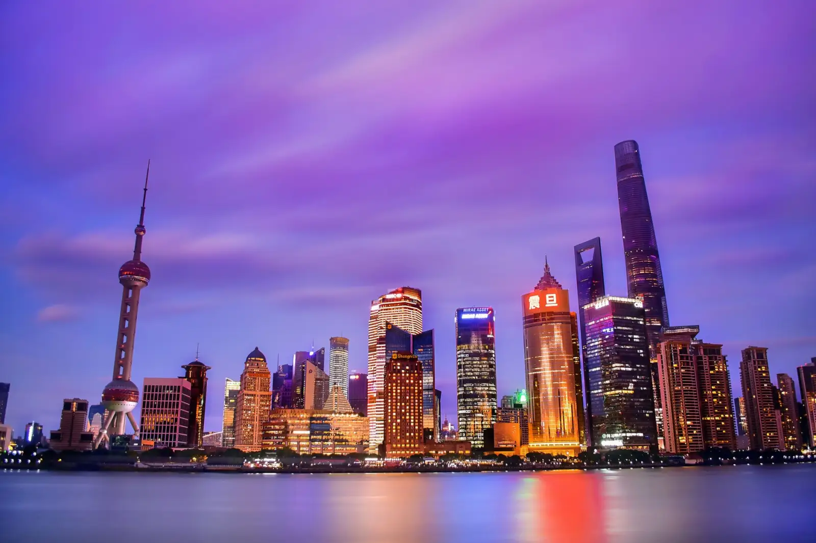 互动装置与娱乐设备选型对比：企业展馆如何匹配高性价比数字艺术方案