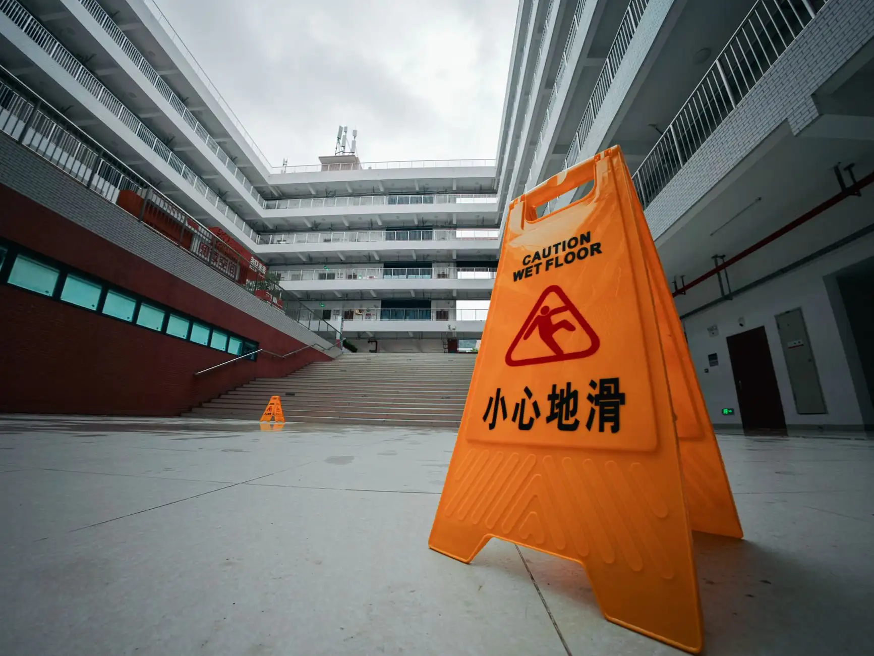 万万娱乐互动体验项目：娱乐设备与数字艺术展项的方案设计要点
