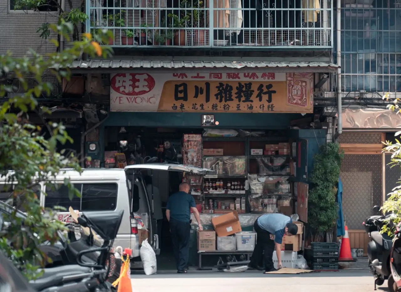 数字艺术与互动装置融合趋势下，展览展示行业的技术演进路径分析